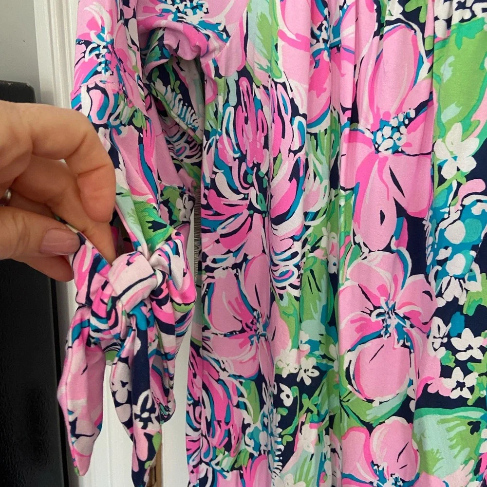 Lilly Pulitzer Pink Floral Off-Shoulder Romper size Large - Picture 3 of 7